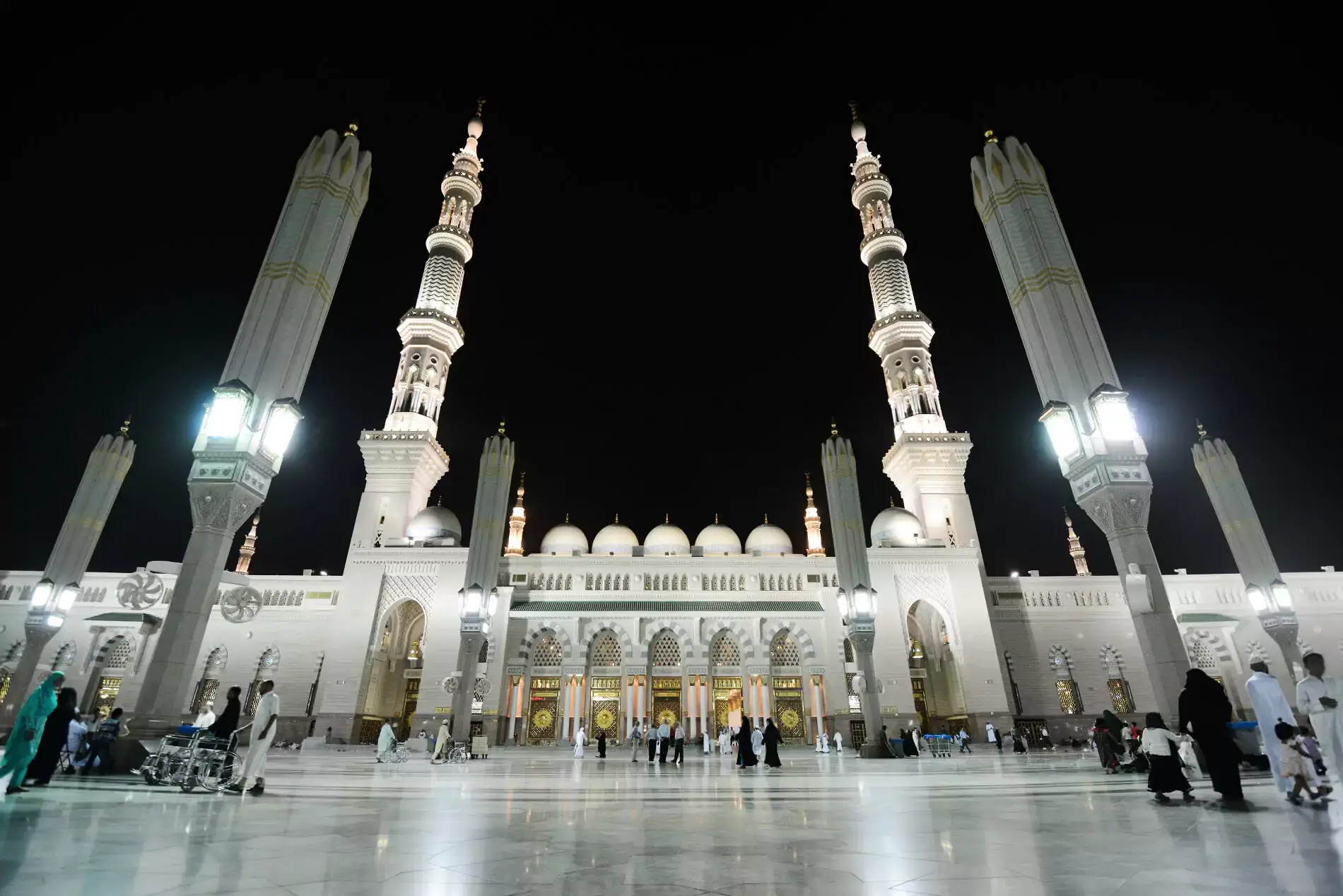 Al-Masjid an-Nabawi